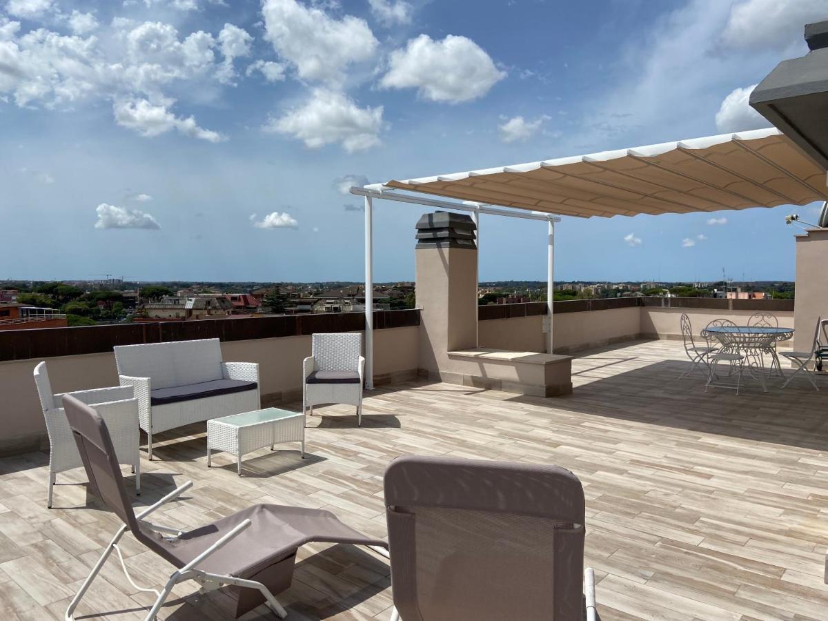 Attico Panoramico Luxury Romaアパートメント エクステリア 写真
